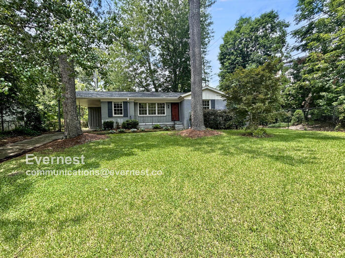 100 Stoneview Rd in Irondale, AL - Building Photo