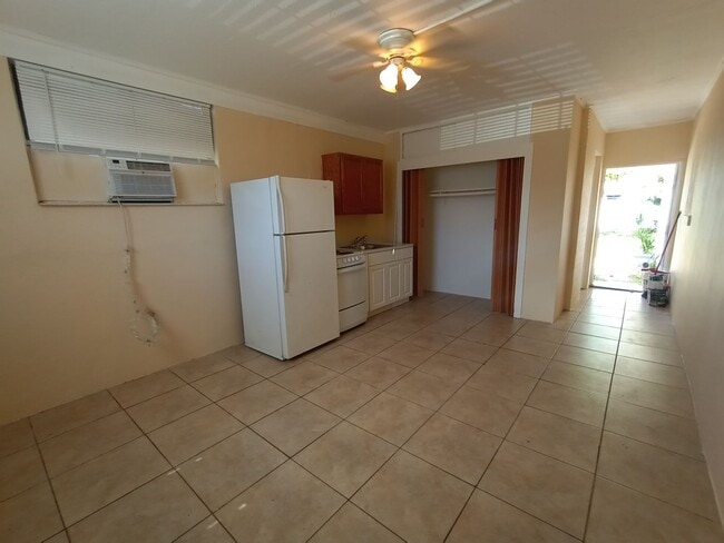 property at 182 W 34th St