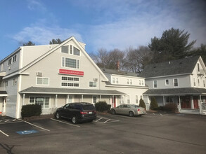 122 Lafayette Road in North Hampton, NH - Building Photo - Building Photo