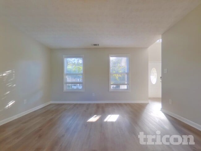 224 Stone Creek Dr in Dallas, GA - Building Photo - Building Photo