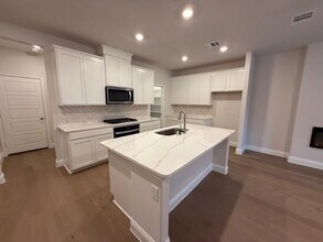 317 Blackthorne Dr in Plano, TX - Building Photo - Building Photo