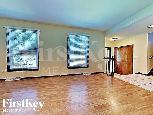 22600 Amy Dr in Richton Park, IL - Foto de edificio - Building Photo