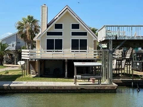 property at 231 Schooner Dr