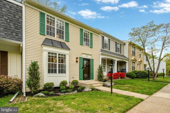 10431 Todman Landing Ct in Burke, VA - Building Photo - Building Photo