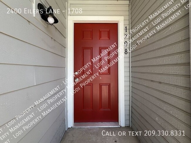 property at 2400 Eilers Ln