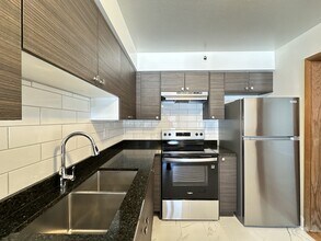 1653 Oakwood Ave in Des Plaines, IL - Foto de edificio - Building Photo