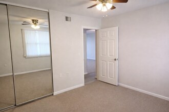 3501 Village Blvd, Unit 403 in West Palm Beach, FL - Building Photo - Building Photo