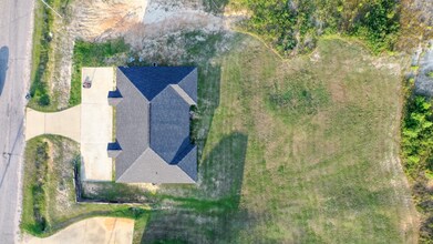 6 Cal Rd in Fort Mitchell, AL - Building Photo - Building Photo