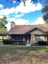 12335 W Village Dr in Houston, TX - Building Photo