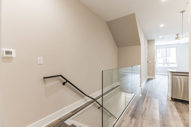 1609 Ogden St in Philadelphia, PA - Building Photo - Building Photo