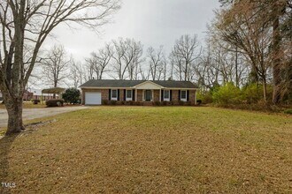 4610 Linden Rd in Linden, NC - Building Photo - Building Photo