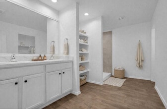 21430 Sacred Grv St in New Caney, TX - Building Photo - Building Photo