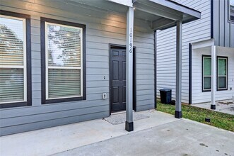 10196 Barberry St in Willis, TX - Building Photo - Building Photo