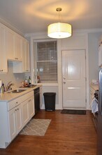 735 W Belmont Ave in Chicago, IL - Building Photo - Building Photo