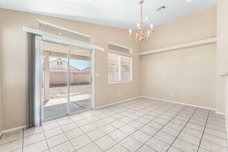 3740 Sorrowing Sparrow Ct in North Las Vegas, NV - Building Photo - Building Photo