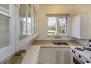 85 Madison N Ave, Unit 34 in Pasadena, CA - Building Photo - Building Photo