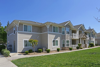 Park Creek Village in Farmersville, CA - Building Photo - Building Photo