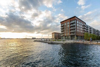 45 Lewis St in Boston, MA - Building Photo - Building Photo