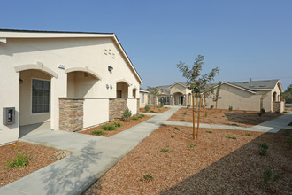 Tollhouse Crossing in Clovis, CA - Building Photo - Building Photo