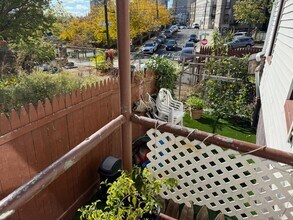 150 ACADEMY St in Jersey City, NJ - Building Photo - Building Photo