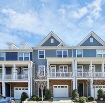 10436 Glenmere Crk Cir in Charlotte, NC - Building Photo