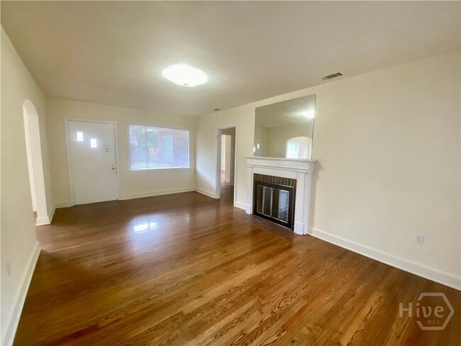 property at 2320 E 39th St