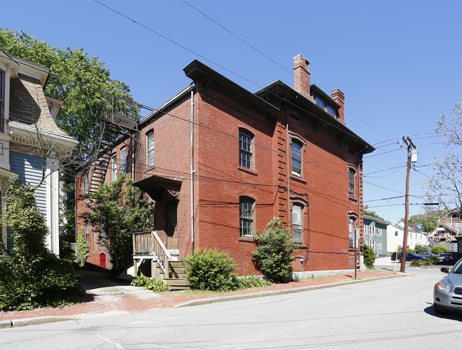 262 Spring St in Portland, ME - Building Photo - Building Photo