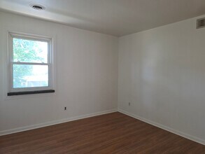 110 E 40th St in Wilmington, DE - Building Photo - Building Photo