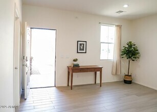 7127 W Rancho Dr in Glendale, AZ - Building Photo - Building Photo