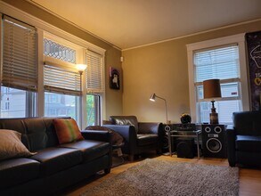 523 S 4th Ave, Unit Main in Ann Arbor, MI - Foto de edificio - Building Photo