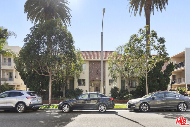 property at 1012 7th St
