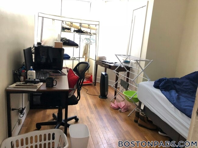 58 Queensberry St in Boston, MA - Foto de edificio - Building Photo