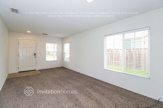 382 Craftsman Dr in Lathrop, CA - Building Photo - Building Photo