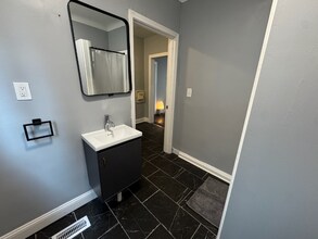 17150 Santa Rosa Dr in Detroit, MI - Building Photo - Building Photo