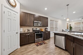 5724 Texas Sage Dr in Rosenberg, TX - Building Photo - Building Photo