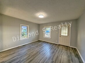 711 N Fremont Ave in Springfield, MO - Building Photo - Building Photo