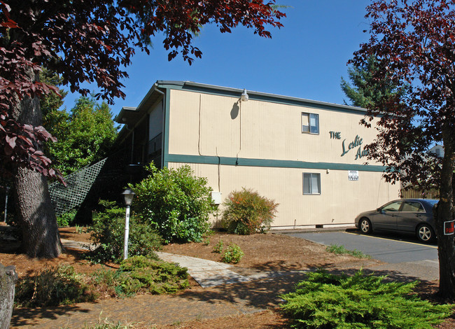 The Leslie Ann Apartments in Salem, OR - Building Photo - Building Photo