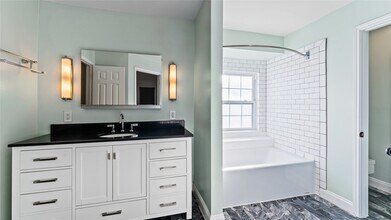 2215 Stanford St in Houston, TX - Building Photo - Building Photo