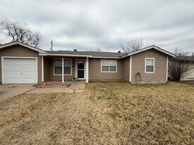 2710 S 39th St in Abilene, TX - Building Photo