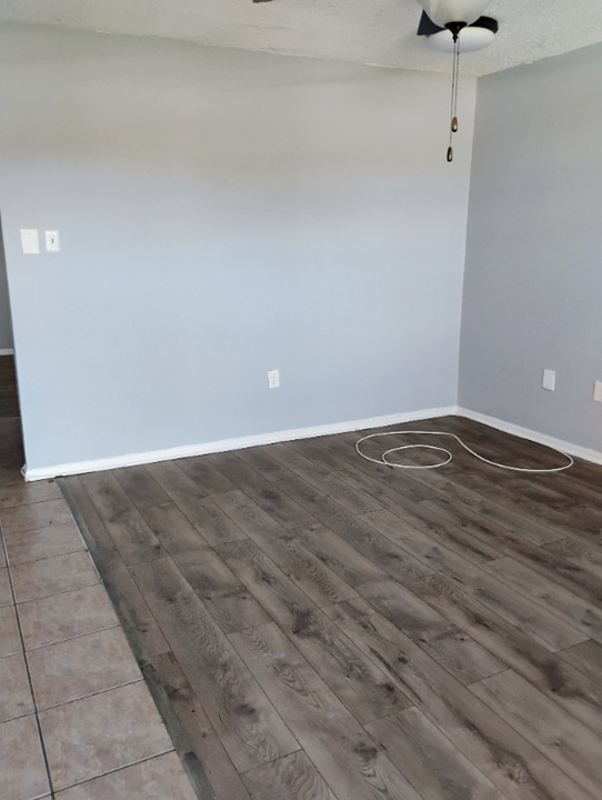 1120 Sherron Ave in Baker, LA - Building Photo