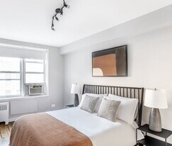 340 E 58th St, Unit 2B in New York, NY - Building Photo
