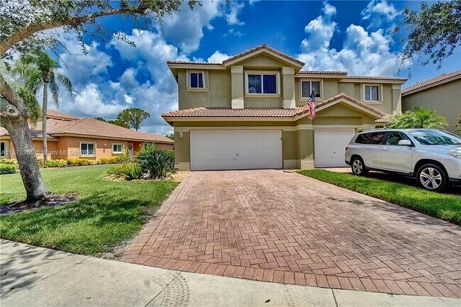 12625 NW 56th St in Coral Springs, FL - Building Photo - Building Photo