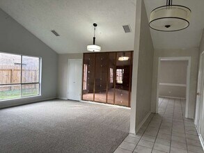 7222 Northleaf Dr in Houston, TX - Building Photo - Building Photo