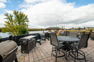 The Apartments at Riverlife in Wausau, WI - Foto de edificio - Other