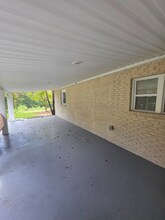 68 Wiley Almany Rd in Tracy City, TN - Foto de edificio - Building Photo