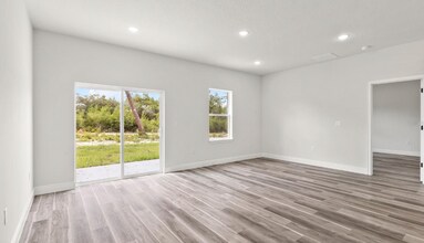 501 Marion Oaks Golf Way in Ocala, FL - Building Photo - Building Photo