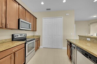 12805 NW 83rd Ct in Parkland, FL - Building Photo - Building Photo