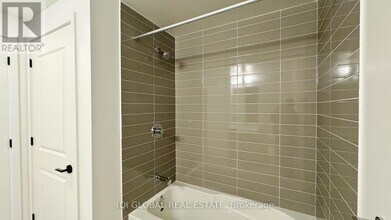 2343 Khalsa Gate in Oakville, ON - Building Photo - Building Photo