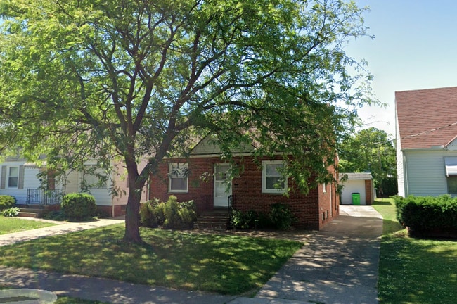 property at 20650 Goller Ave