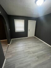 1837 S Euclid St in Wichita, KS - Building Photo - Building Photo